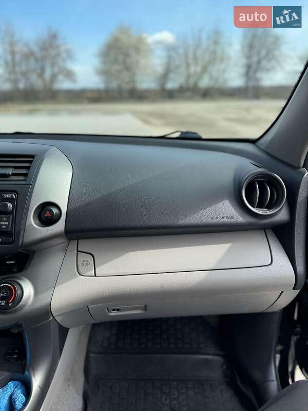 Позашляховик / Кросовер Toyota RAV4 2012 в Вінниці фото 8 Позашляховик / Кросовер Toyota RAV4 2012 в Вінниці