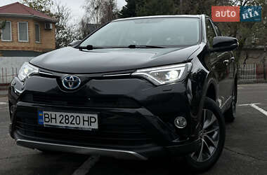 Внедорожник / Кроссовер Toyota RAV4 2017 в Одессе