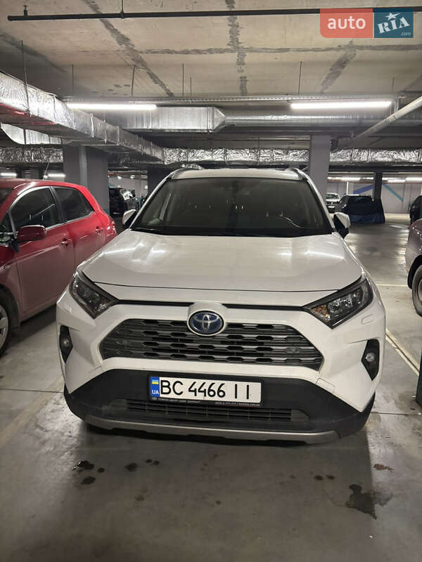 Позашляховик / Кросовер Toyota RAV4 2023 в Львові фото 2 Позашляховик / Кросовер Toyota RAV4 2023 в Львові