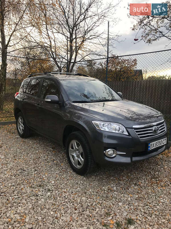 Внедорожник / Кроссовер Toyota RAV4 2010 в Волочиске фото Внедорожник / Кроссовер Toyota RAV4 2010 в Волочиске