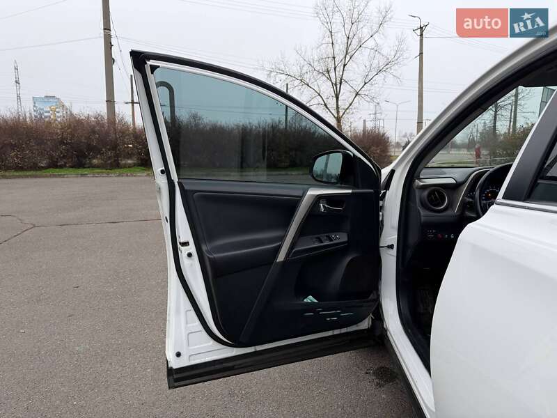 Внедорожник / Кроссовер Toyota RAV4 2013 в Кривом Роге фото 34 Внедорожник / Кроссовер Toyota RAV4 2013 в Кривом Роге