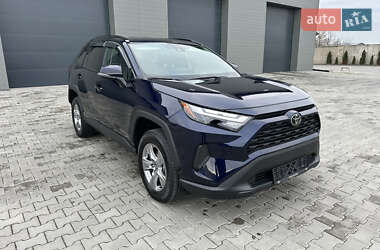Внедорожник / Кроссовер Toyota RAV4 2025 в Ровно