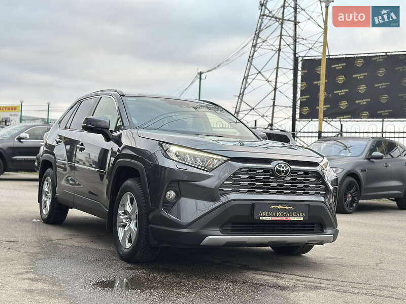 Внедорожник / Кроссовер Toyota RAV4 2021 в Харькове фото 9 Внедорожник / Кроссовер Toyota RAV4 2021 в Харькове