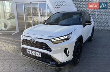 Позашляховик / Кросовер Toyota RAV4 2024 в Харкові
