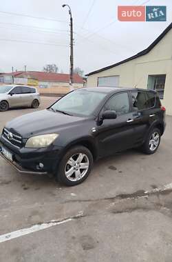 Позашляховик / Кросовер Toyota RAV4 2006 в Миронівці