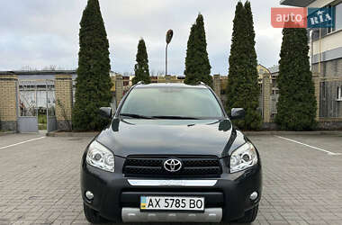 Позашляховик / Кросовер Toyota RAV4 2008 в Харкові