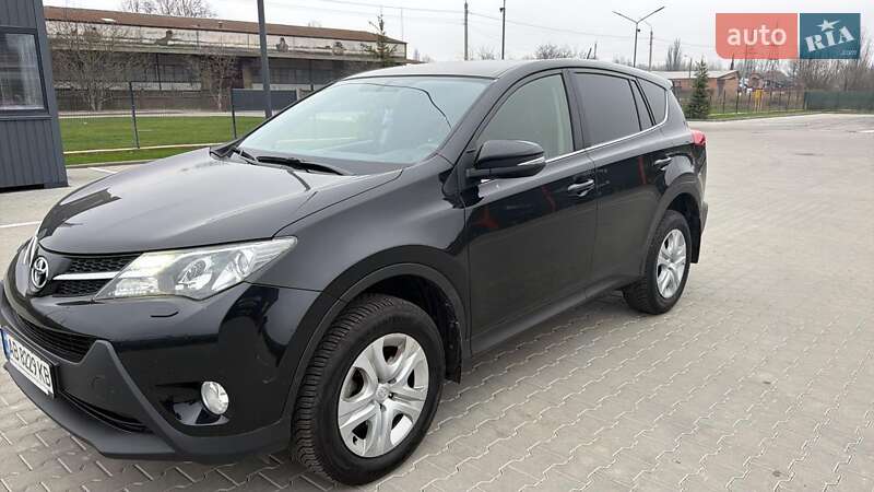 Внедорожник / Кроссовер Toyota RAV4 2015 в Виннице фото 2 Внедорожник / Кроссовер Toyota RAV4 2015 в Виннице