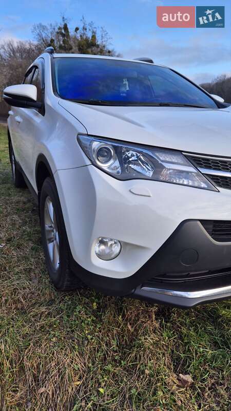 Внедорожник / Кроссовер Toyota RAV4 2014 в Полтаве фото 3 Внедорожник / Кроссовер Toyota RAV4 2014 в Полтаве
