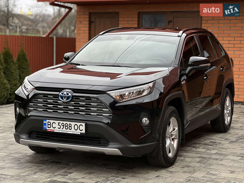 Внедорожник / Кроссовер Toyota RAV4 2019 в Луцке фото 7 Внедорожник / Кроссовер Toyota RAV4 2019 в Луцке