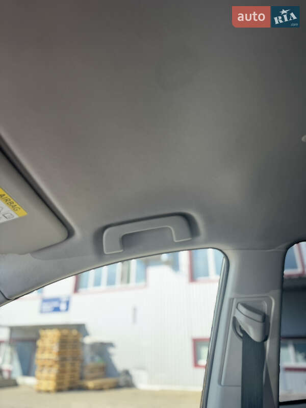 Внедорожник / Кроссовер Toyota RAV4 2013 в Хмельницком фото 43 Внедорожник / Кроссовер Toyota RAV4 2013 в Хмельницком