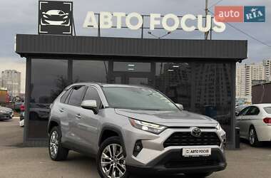Внедорожник / Кроссовер Toyota RAV4 2022 в Киеве