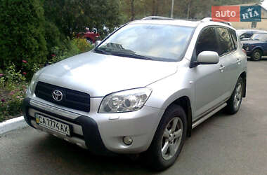 Внедорожник / Кроссовер Toyota RAV4 2008 в Киеве