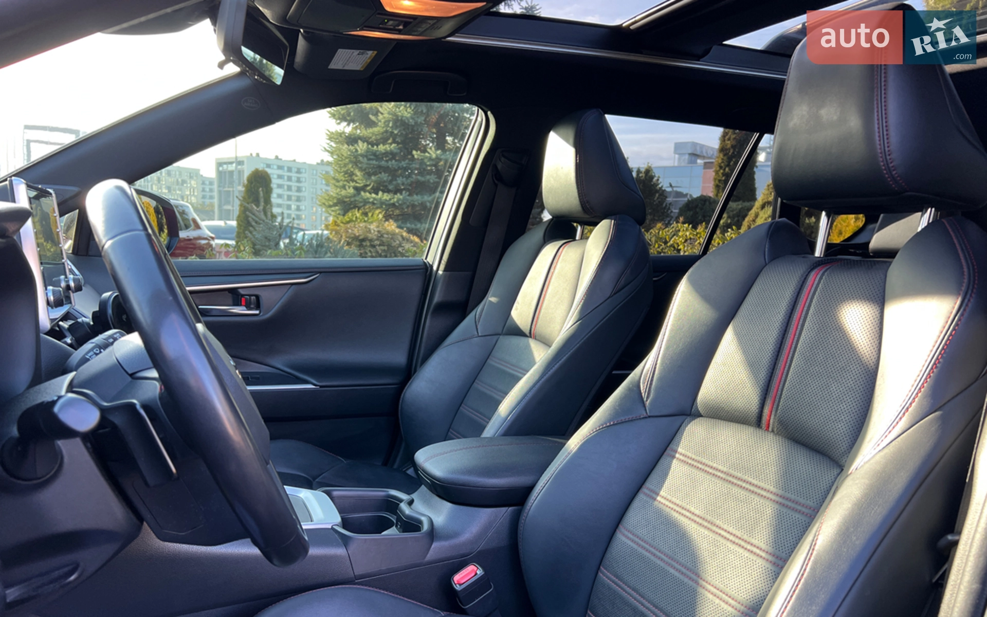 2021 Toyota RAV 4 - мініатюра 9