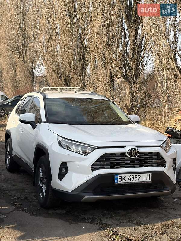 Toyota RAV4 2022
