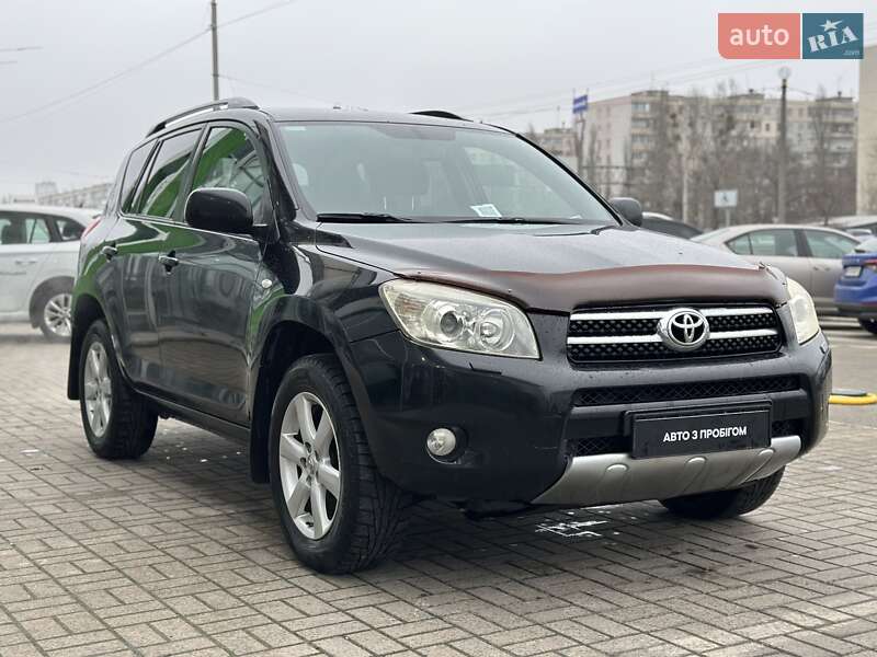 Позашляховик / Кросовер Toyota RAV4 2008 в Києві