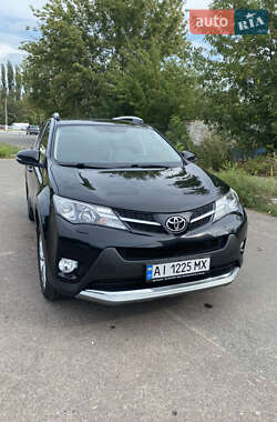 Внедорожник / Кроссовер Toyota RAV4 2014 в Киеве