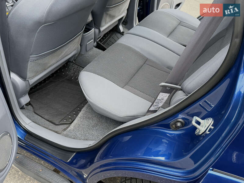 Внедорожник / Кроссовер Toyota RAV4 2004 в Одессе фото 75 Внедорожник / Кроссовер Toyota RAV4 2004 в Одессе