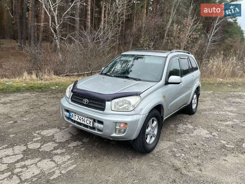 Toyota RAV4 2001