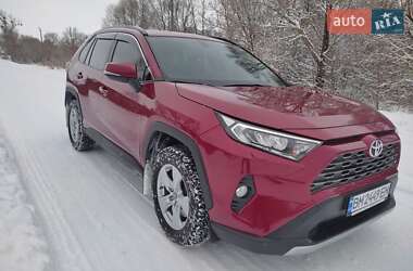 Позашляховик / Кросовер Toyota RAV4 2019 в Коропі