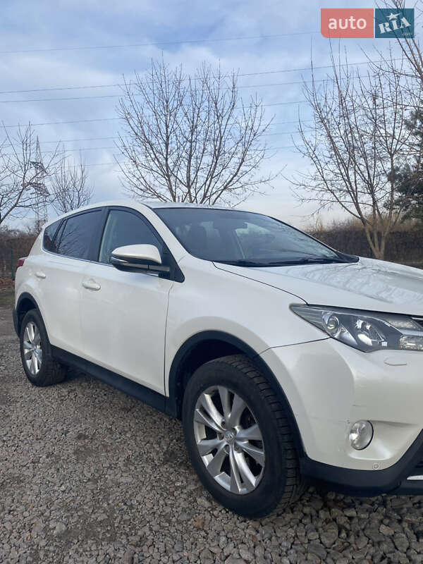 Позашляховик / Кросовер Toyota RAV4 2013 в Вишневому фото 25 Позашляховик / Кросовер Toyota RAV4 2013 в Вишневому