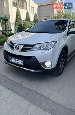 Внедорожник / Кроссовер Toyota RAV4 2013 в Днепре