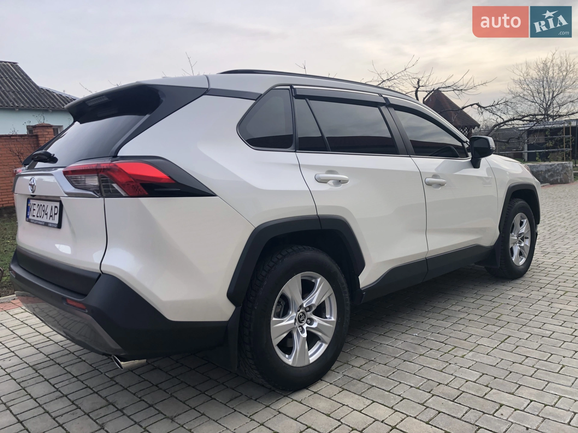 2019 Toyota RAV 4 - мініатюра 6