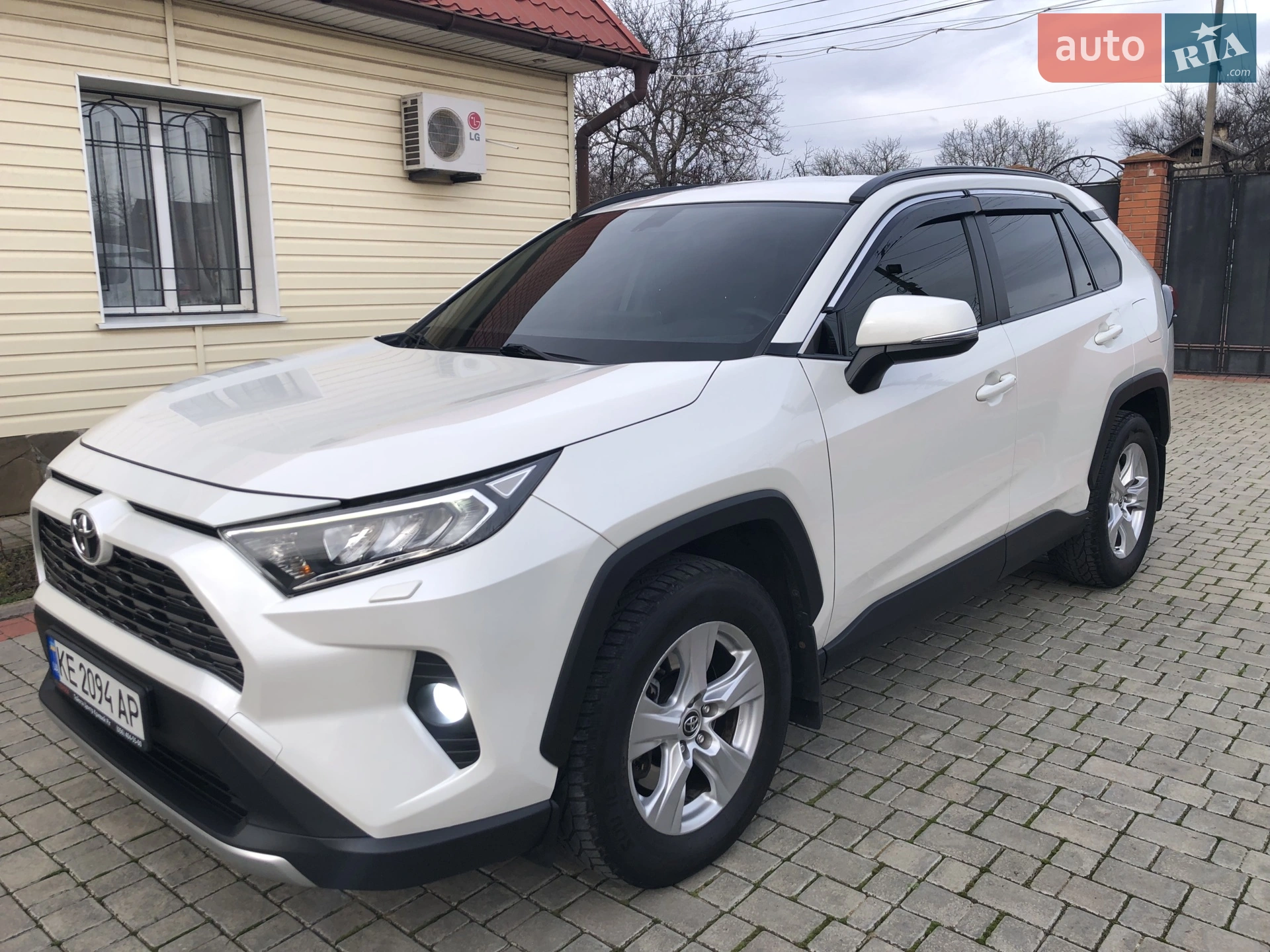 2019 Toyota RAV 4 - мініатюра 44