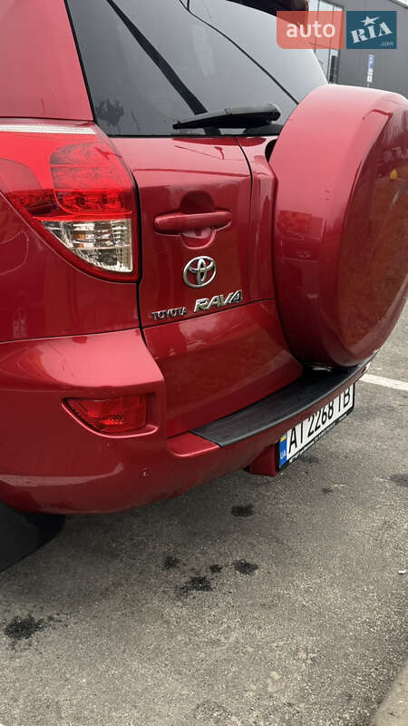 Позашляховик / Кросовер Toyota RAV4 2008 в Києві