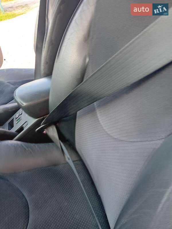 Позашляховик / Кросовер Toyota RAV4 2010 в Трускавці