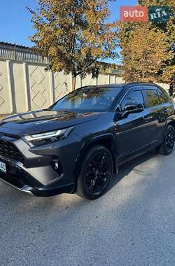 Внедорожник / Кроссовер Toyota RAV4 2024 в Днепре