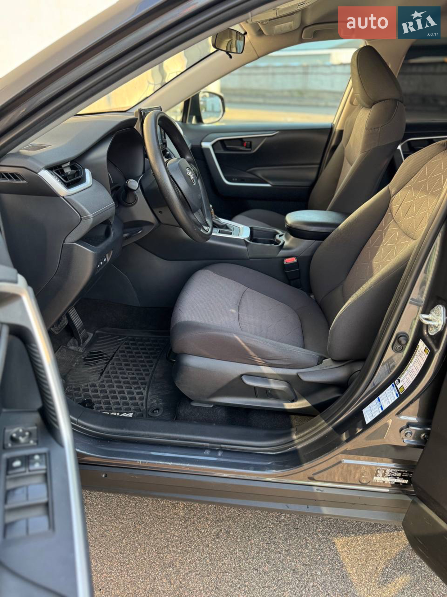 2019 Toyota RAV 4 - мініатюра 32