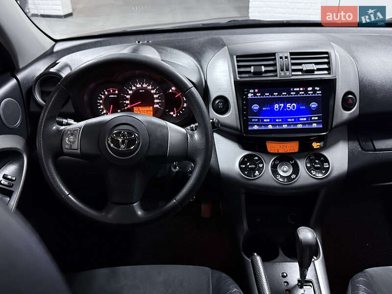 Внедорожник / Кроссовер Toyota RAV4 2007 в Одессе