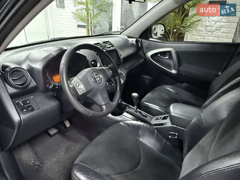 Внедорожник / Кроссовер Toyota RAV4 2007 в Одессе