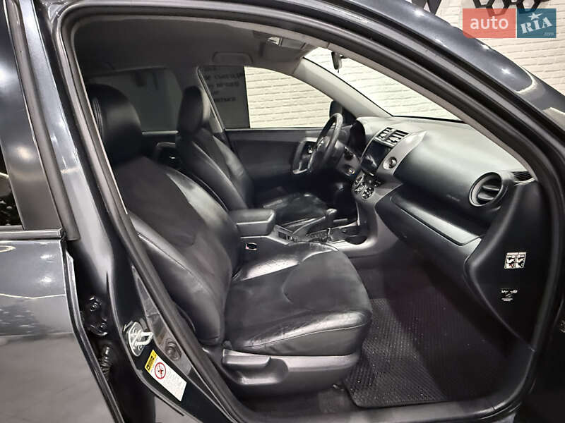 Внедорожник / Кроссовер Toyota RAV4 2007 в Одессе