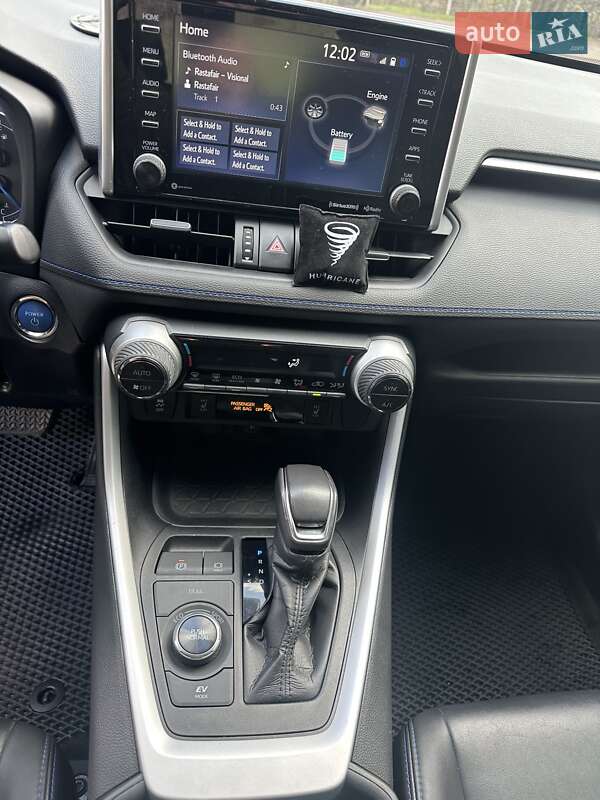 Позашляховик / Кросовер Toyota RAV4 2021 в Одесі