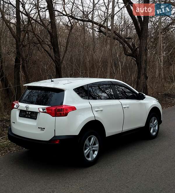 Позашляховик / Кросовер Toyota RAV4 2013 в Одесі