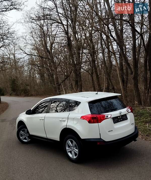Позашляховик / Кросовер Toyota RAV4 2013 в Одесі