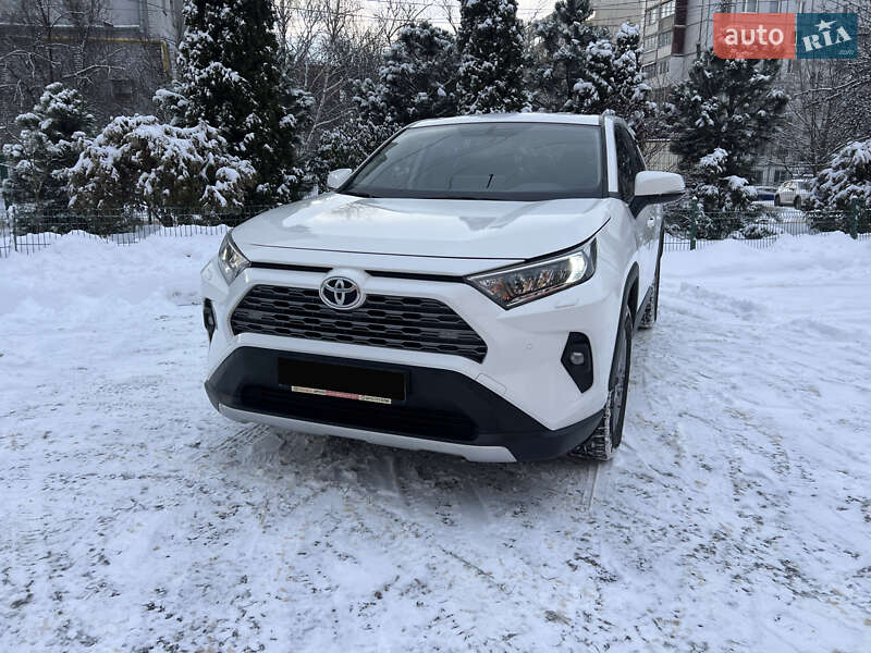 Toyota RAV4 2023