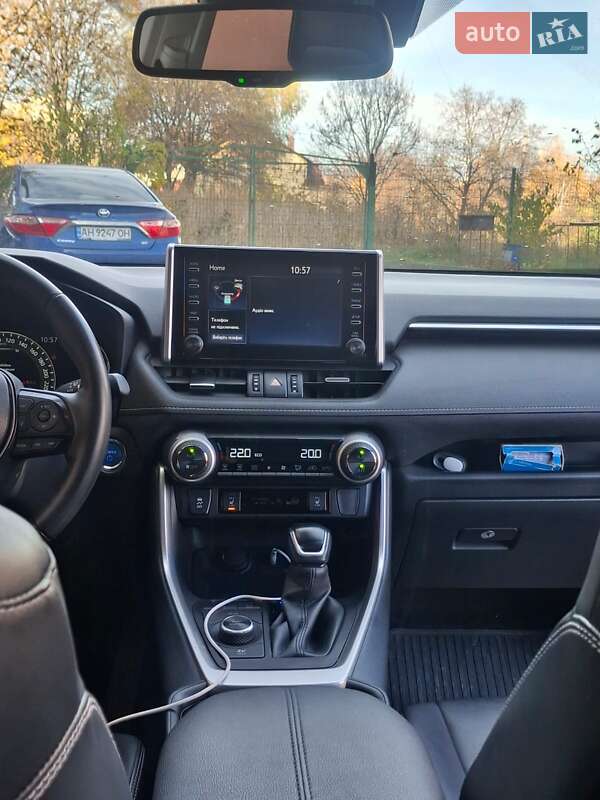 Внедорожник / Кроссовер Toyota RAV4 2021 в Хмельницком фото 7 Внедорожник / Кроссовер Toyota RAV4 2021 в Хмельницком