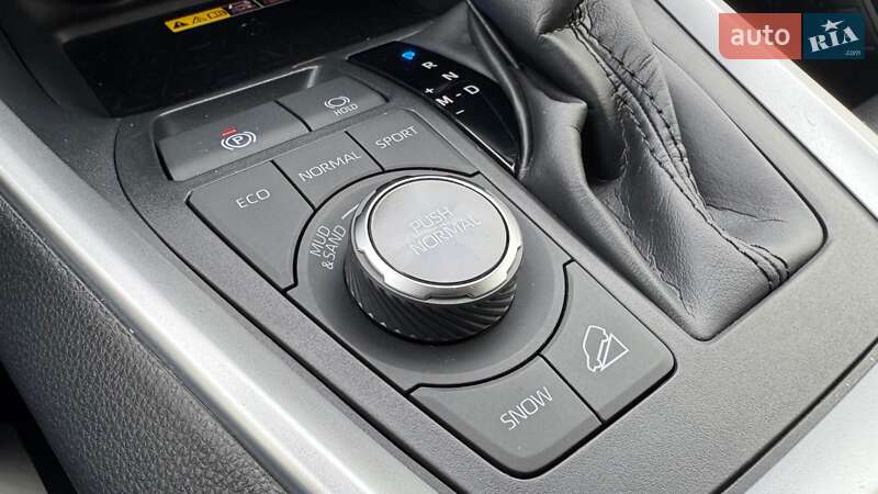 Позашляховик / Кросовер Toyota RAV4 2023 в Івано-Франківську фото 28 Позашляховик / Кросовер Toyota RAV4 2023 в Івано-Франківську