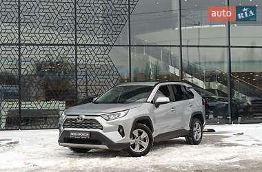 Позашляховик / Кросовер Toyota RAV4 2022 в Києві