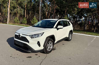 Внедорожник / Кроссовер Toyota RAV4 2022 в Киеве