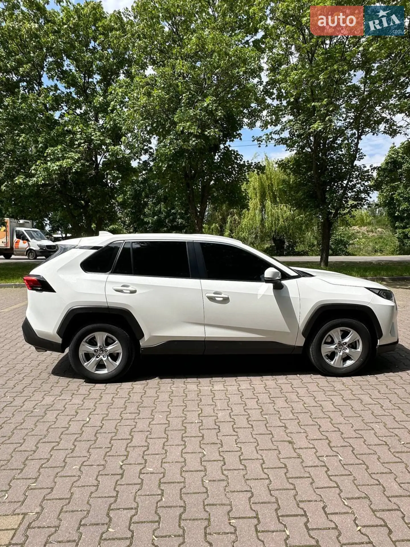2021 Toyota RAV 4 - мініатюра 13