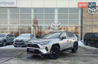 Позашляховик / Кросовер Toyota RAV4 2023 в Києві