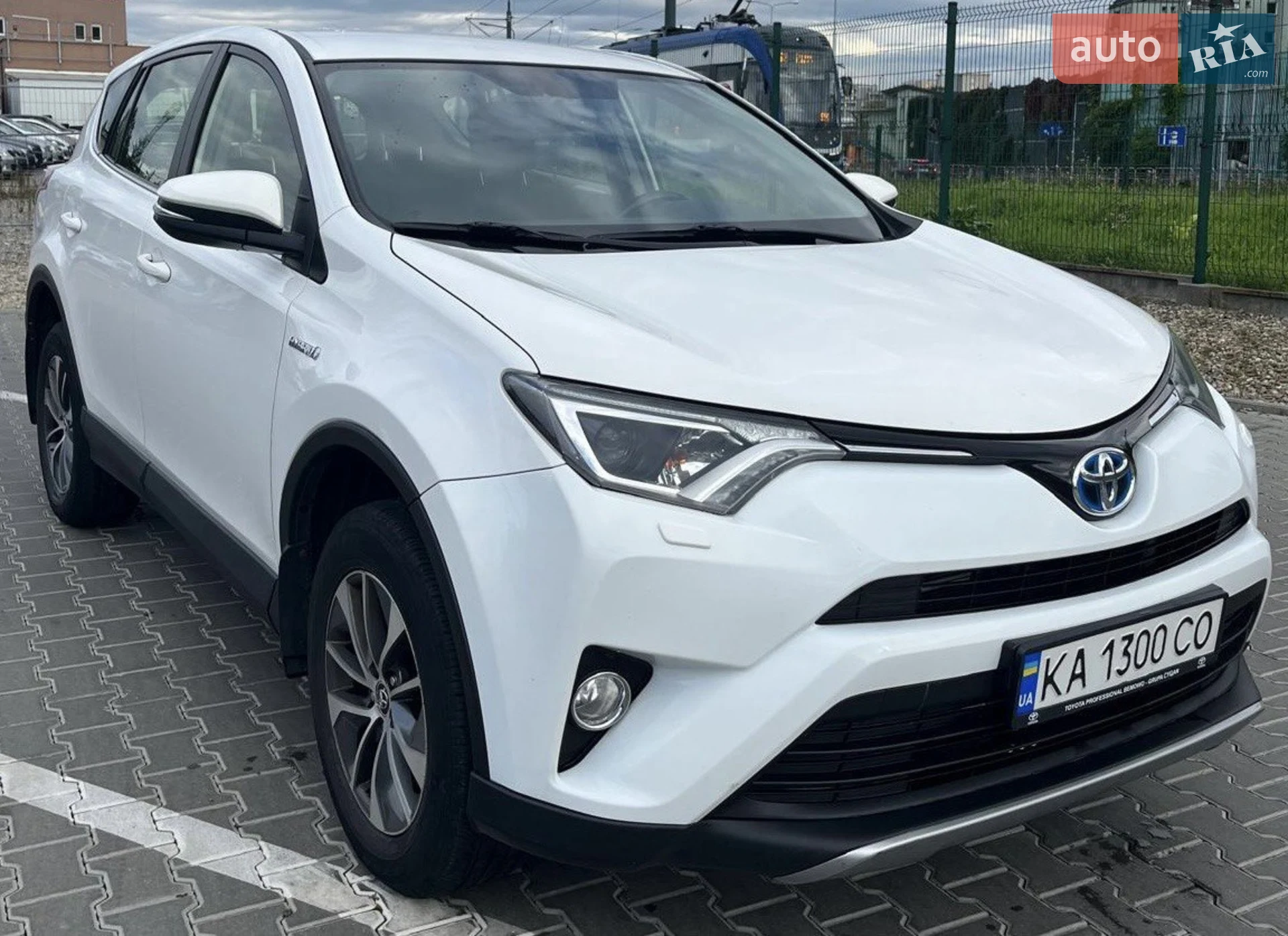 2018 Toyota RAV 4 - мініатюра 6