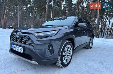 Позашляховик / Кросовер Toyota RAV4 2024 в Києві