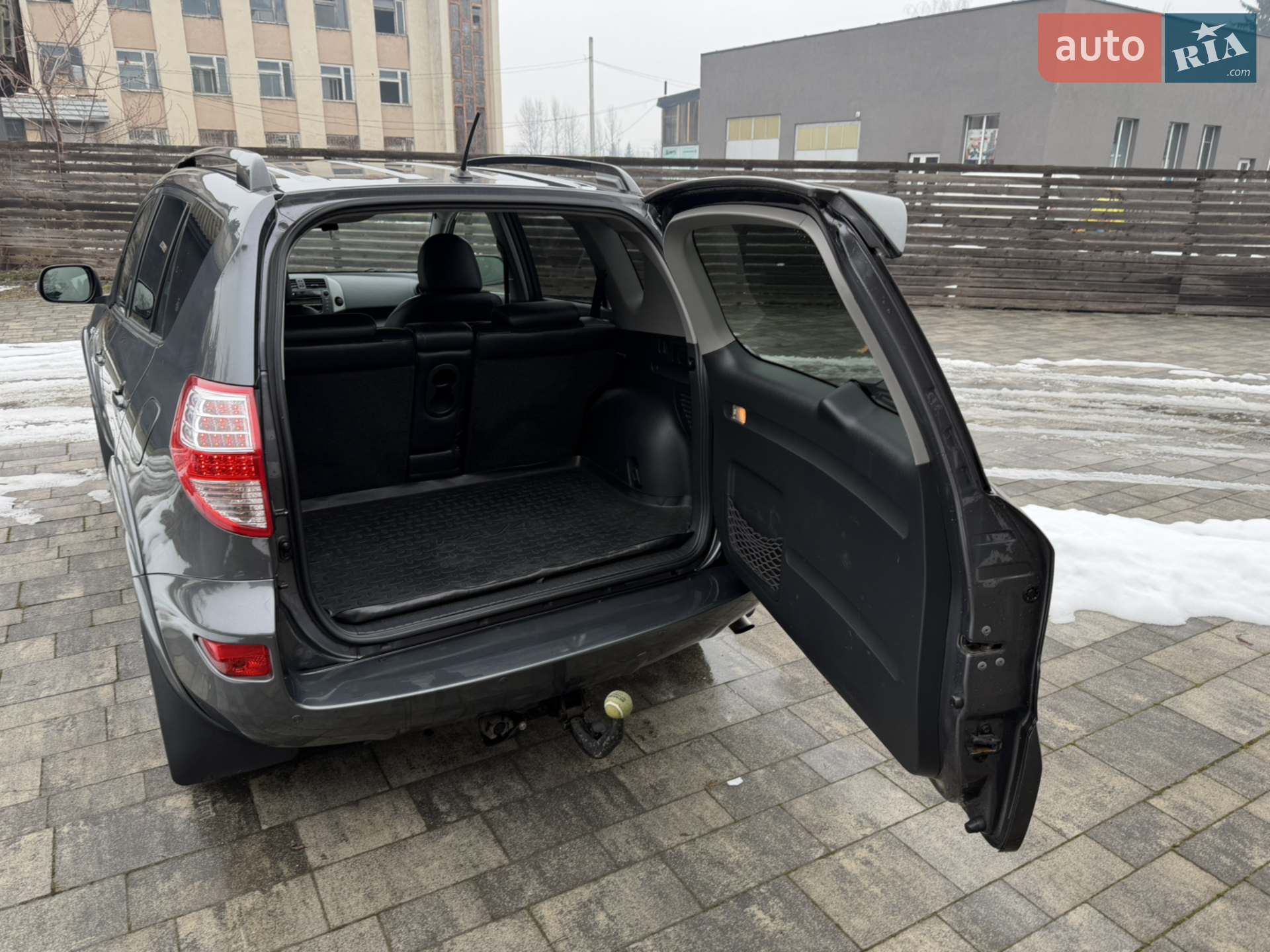 2011 Toyota RAV 4 - мініатюра 26