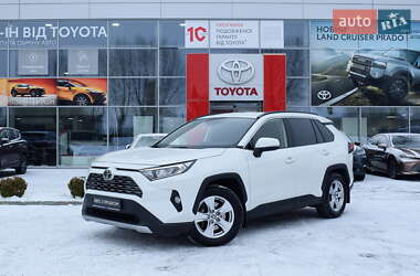 Позашляховик / Кросовер Toyota RAV4 2021 в Житомирі