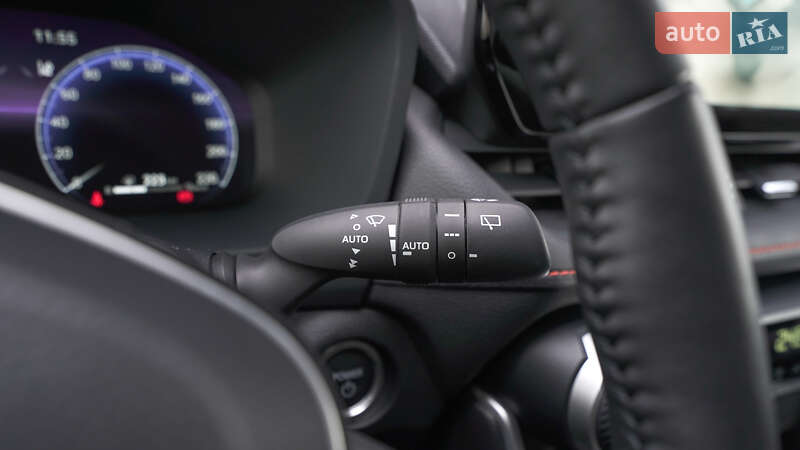 Внедорожник / Кроссовер Toyota RAV4 2024 в Львове