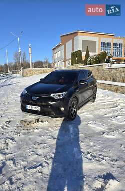 Позашляховик / Кросовер Toyota RAV4 2016 в Сокирянах